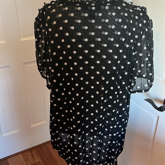 Polka dot blouse - Picture 4 of 9